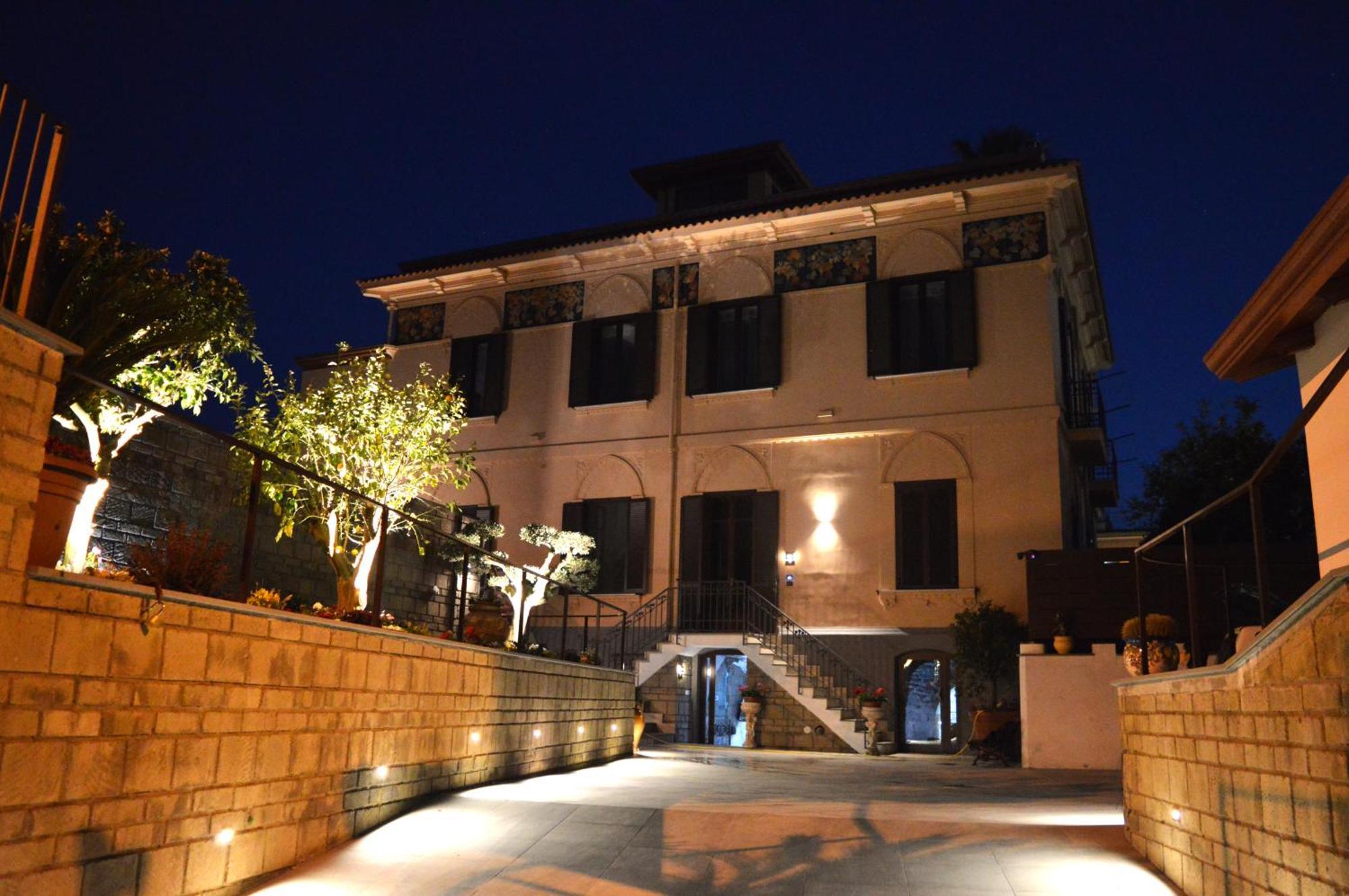 Villa Agostino Luxury B&B Vico Equense Eksteriør bilde
