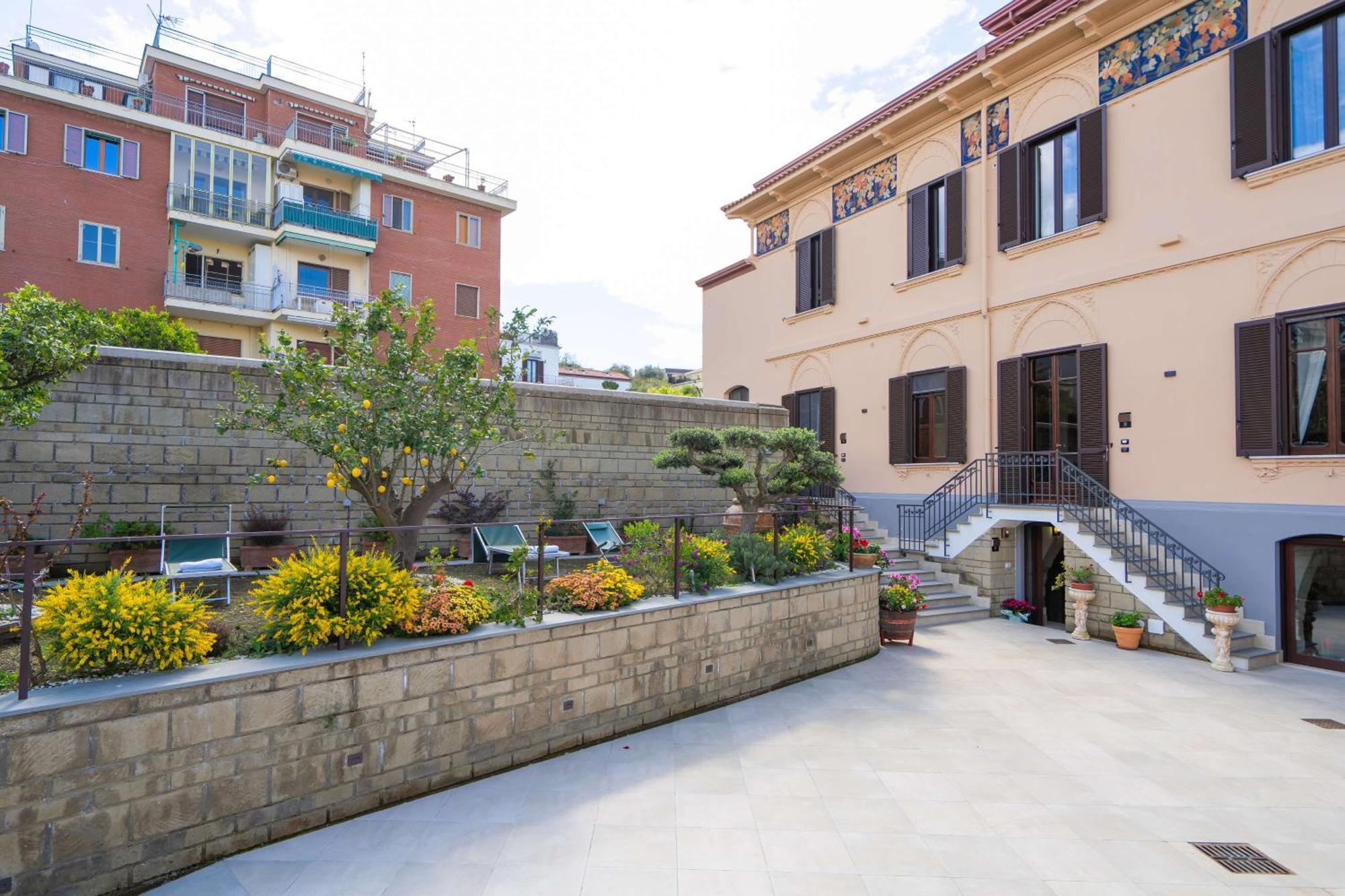 Villa Agostino Luxury B&B Vico Equense Eksteriør bilde