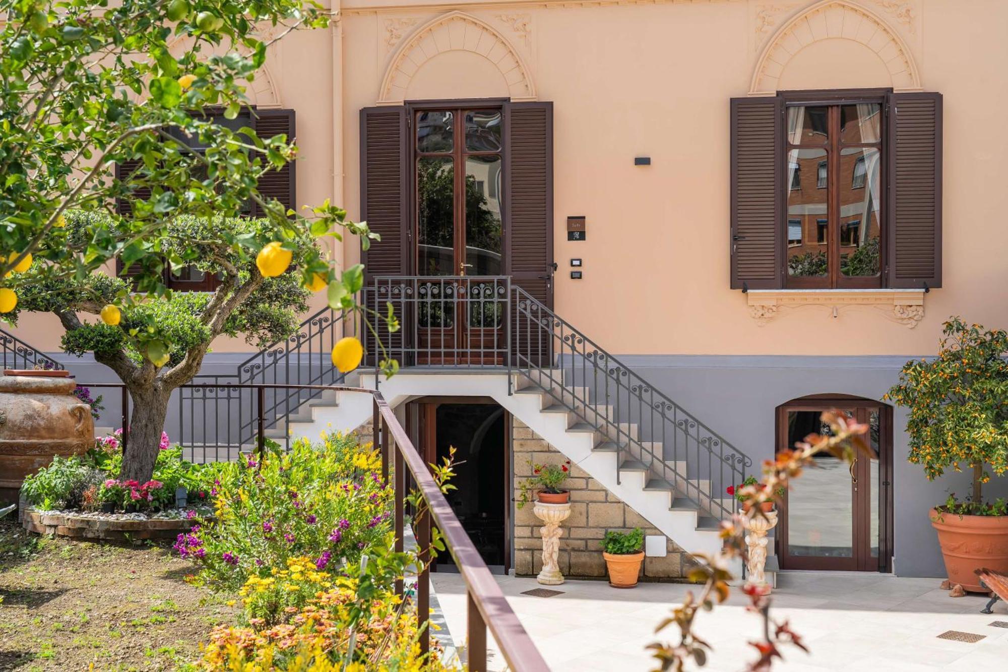 Villa Agostino Luxury B&B Vico Equense Eksteriør bilde